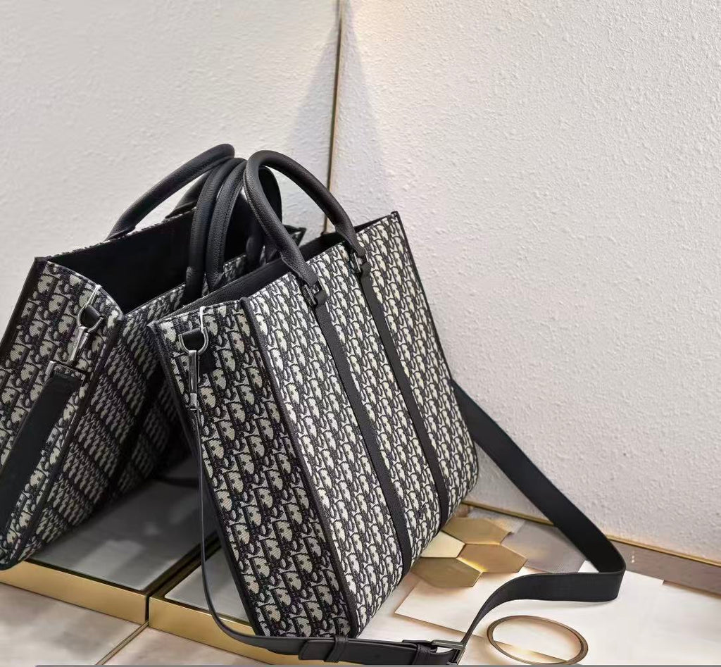 Bobby Tote Bag