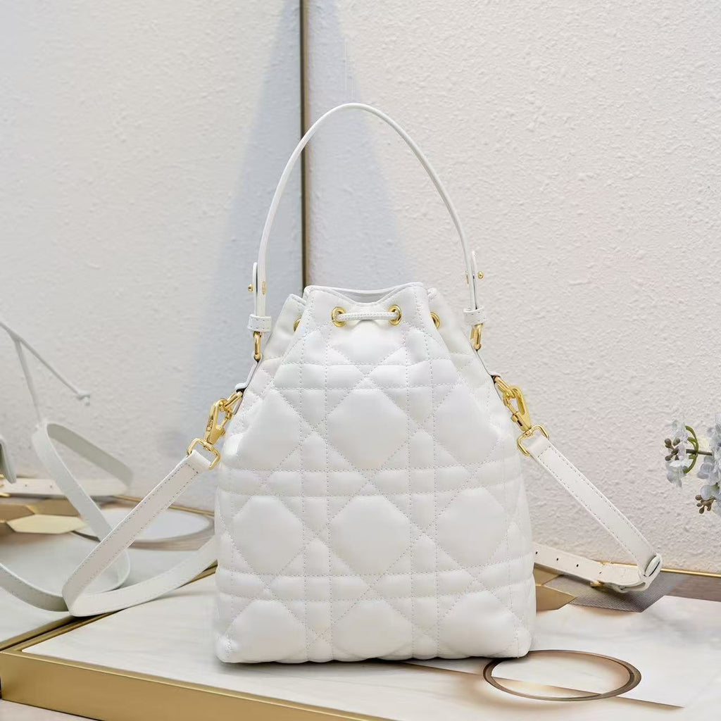 Caro Bucket Bag