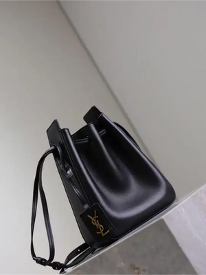 bucket bag in leather