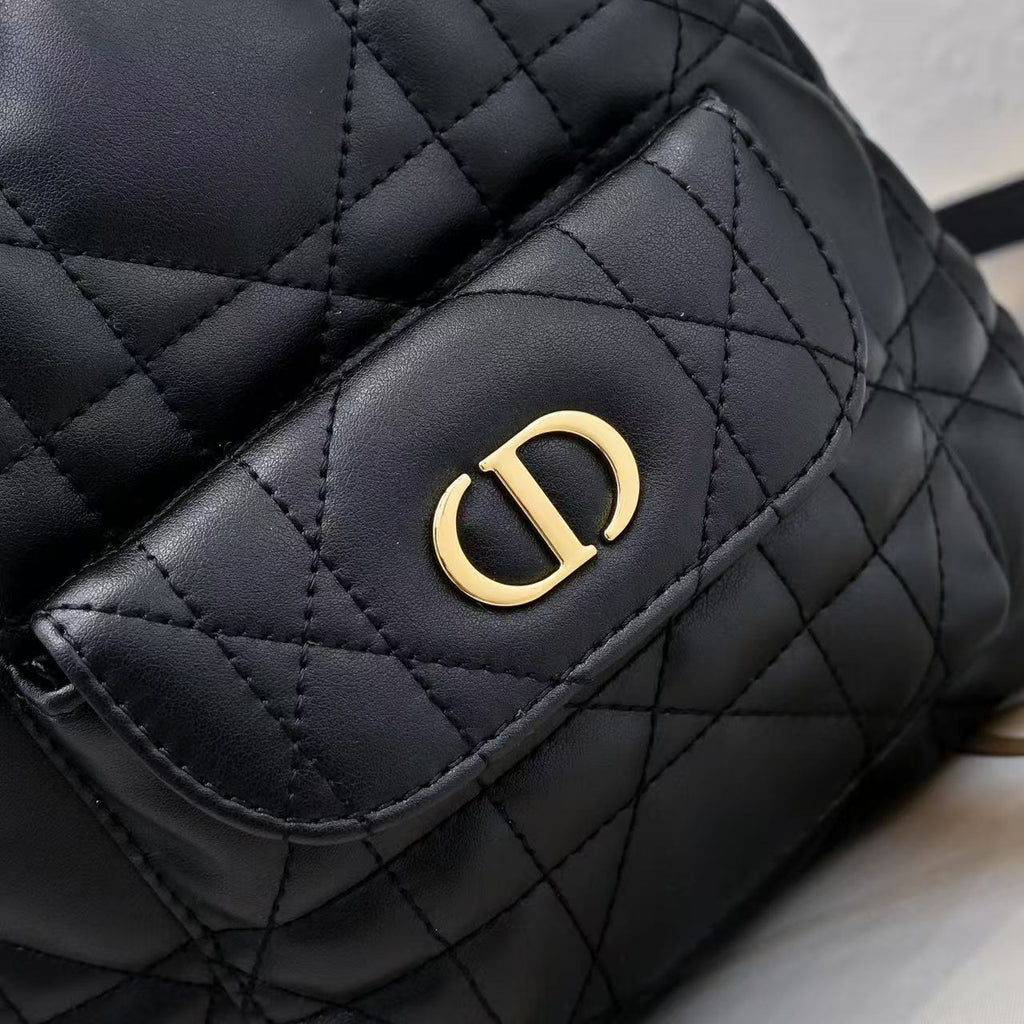 Caro Bucket Bag