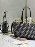 Toujours handbag