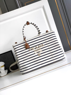 Striped canvas tote bag