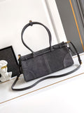 Bonnie medium leather handbag
