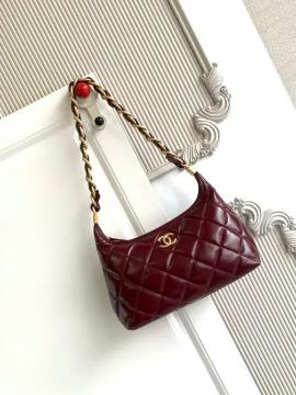 Shiny Crumpled Lambskin Quilted Medium CC Funky Town Hobo Black
