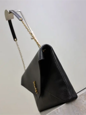 LE CASSANDRE series envelope chain clutch