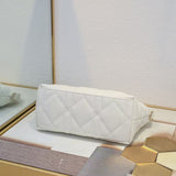TRAVEL NOMAD Clutch