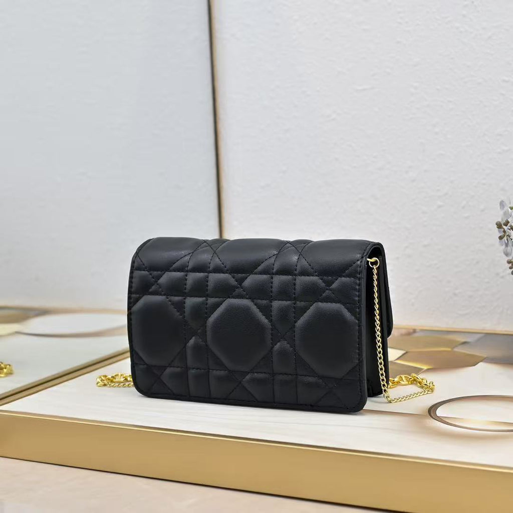 Caro handbag