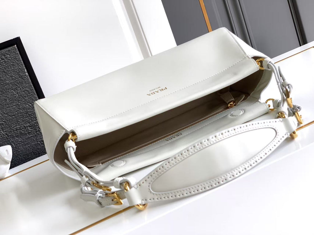 Enchainé handbag