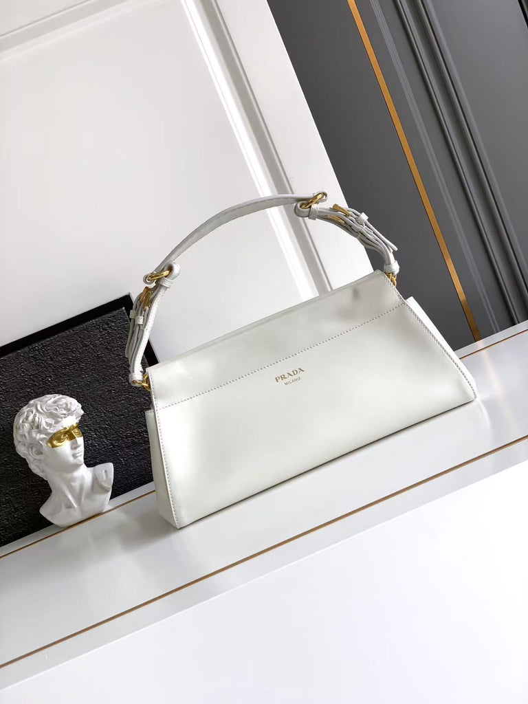 Enchainé handbag
