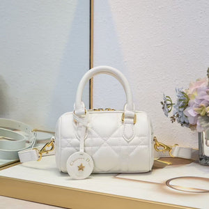 Groove 20 handbag