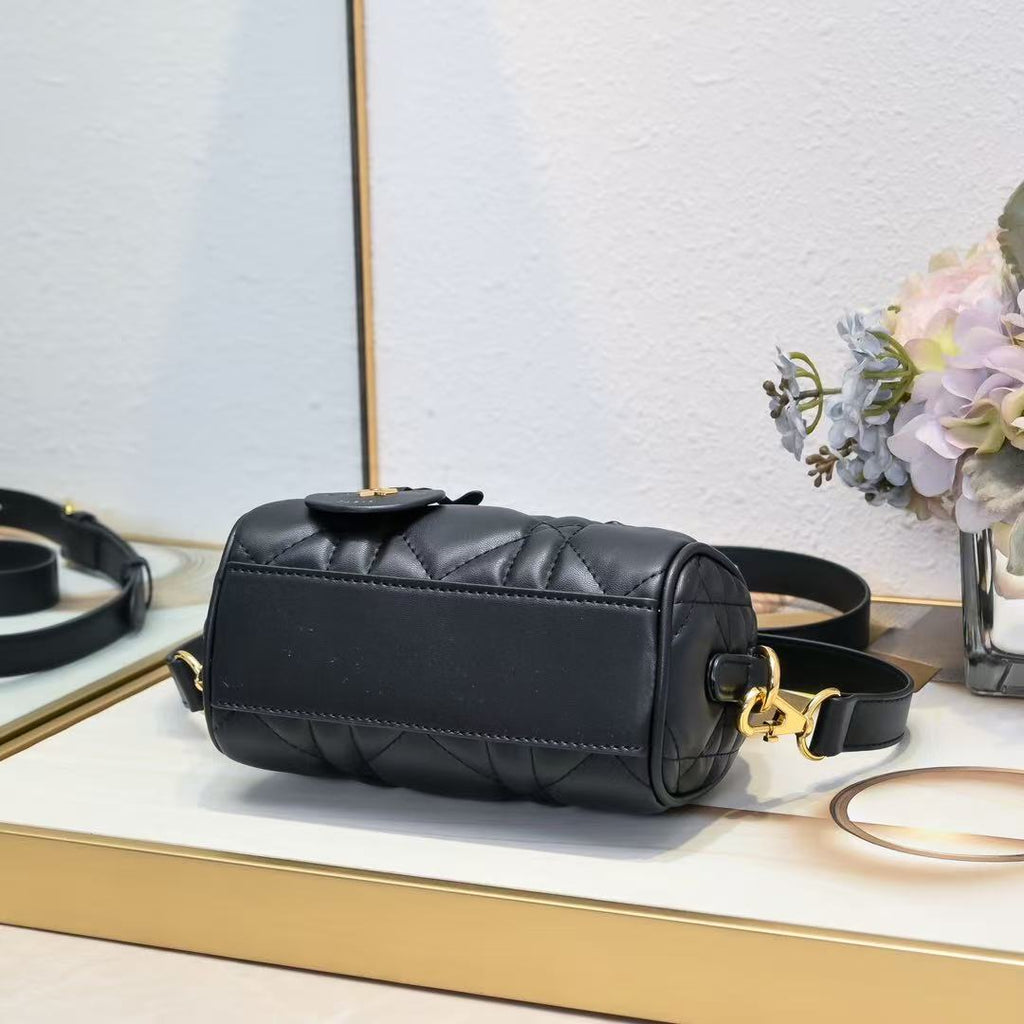 Groove 20 handbag