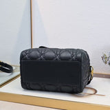 Groove 25 handbag