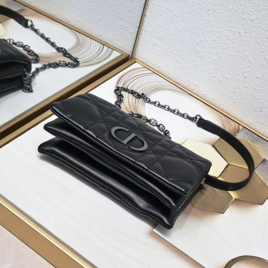 Caro chain bag