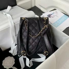 Shiny Caviar Quilted Small Duma PocketsDrawstring Backpack