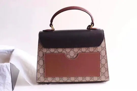 Padlock GGSupreme Handbag
