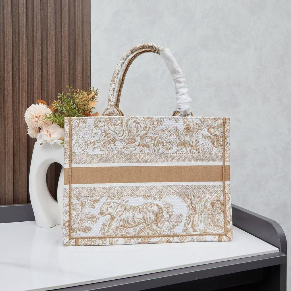 Medium Book Tote