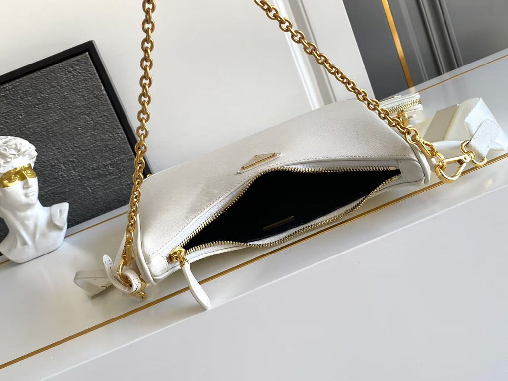 Saffiano Leather Re-Edition Shoulder Bag