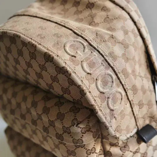GG canvas medium backpack