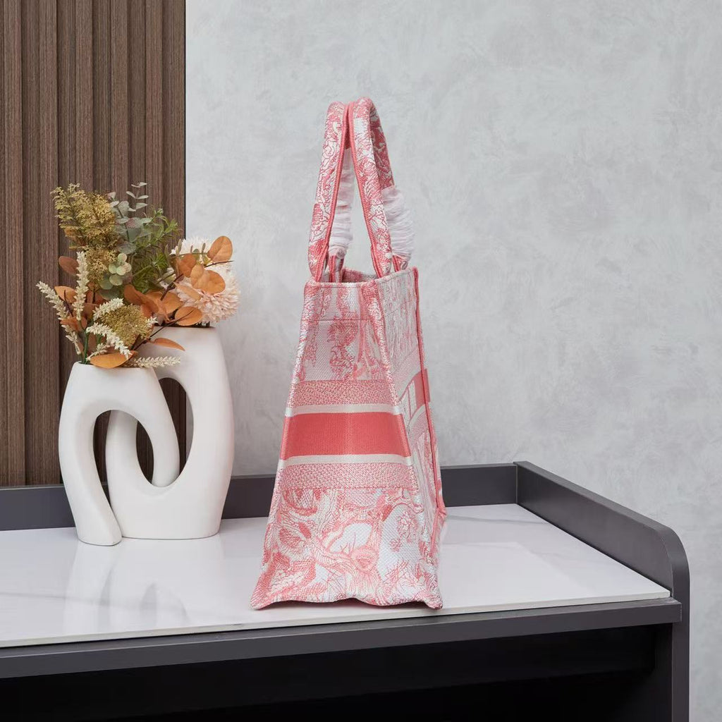 Medium Book Tote