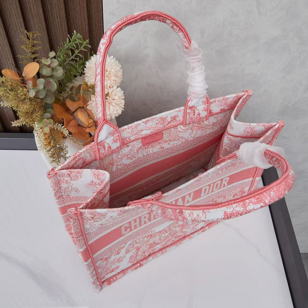 Medium Book Tote