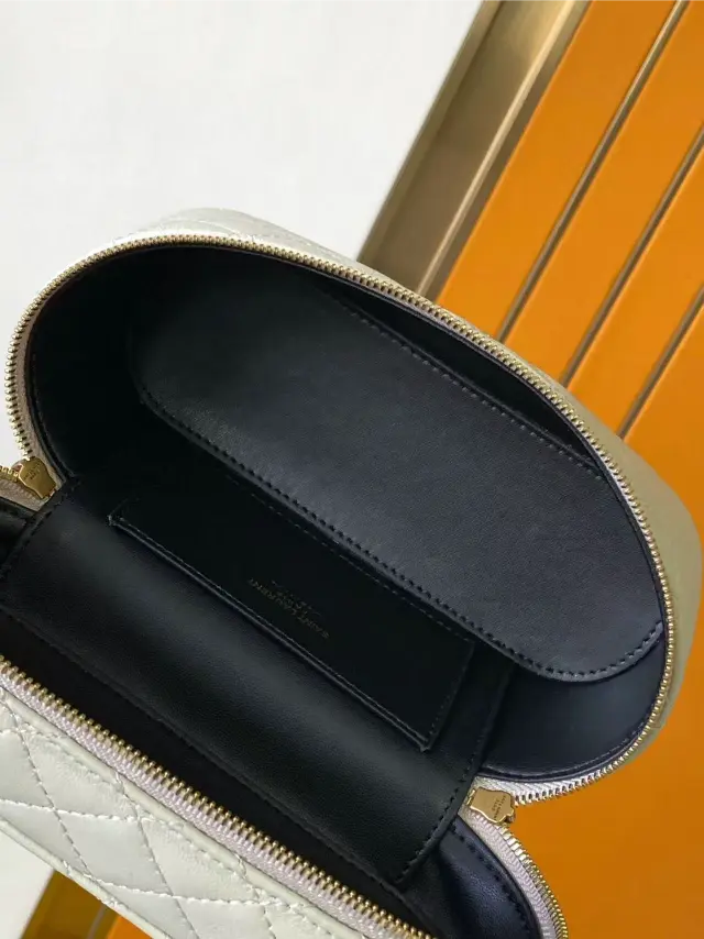 Loulou Mini Bag