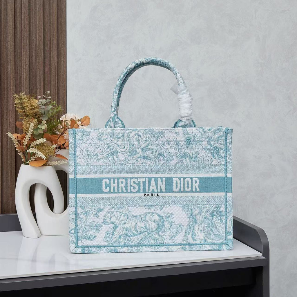 Medium Book Tote