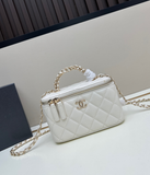 24P White Pearl Handle Box Bag