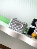 Vanity Case with Chain