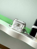Small Vanity Case with Chain