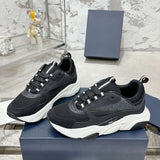 B22 Monochrome Streamlined Running Shoe (Men's) |3SN231ZHM_H960