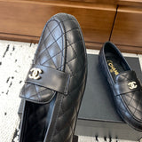 Women's Black Diamond-Quilted Lambskin Loafers |G36646 X01000 94305
