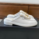 Women's Chain-Detail Diamond-Quilted Buckle Mule (White Calfskin) |G45474 X01000 10601