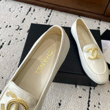 Women's Ivory White Glossy Calfskin Double C Logo Loafers| G39745 Y56385 10601