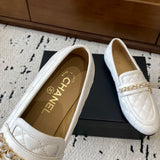 Women's White Calfskin Diamond-Quilted Chain-Detail Loafers |G36646 X01000 0P193