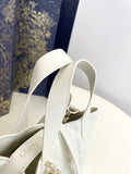 Toujours Vertical Tote Bag, Ivory, Small| M2835OSNW_M030