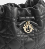 Adiorable Black Mini Bucket Bag |S2611OUQA_M900