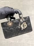 Lady D-Joy Trench Handbag in Black Lambskin |M0613ONGE_M900
