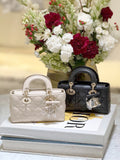 Lady D-Joy Trench Handbag in Black Lambskin |M0613ONGE_M900