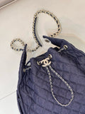 Chain-Strap Tote Bag in Dark Blue Vintage Quilted Denim |AS5311 B24037 U9373