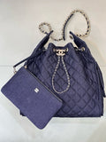 Chain-Strap Tote Bag in Dark Blue Vintage Quilted Denim |AS5311 B24037 U9373