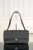 Maxi Flapbag Black Grained Calfskin |AS6231 B24008 94305