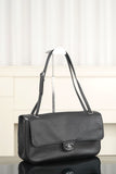 Maxi Flapbag Black Grained Calfskin |AS6231 B24008 94305