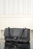 Maxi Flapbag Black Grained Calfskin |AS6231 B24008 94305