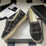 Women's Black & White Tweed Metallic Thread Braided Straw Fisherman Sandals |G29762