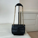 Niki Mini Chain Bag in Black Vintage Waxed Leather |8460870EN071000