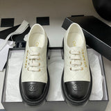 Women's Early Spring Collection Black & White Sheepskin and Patent Leather Color-Blocked Diamond-Quilted Chunky-Sole Derby/Oxford Shoes |G46252