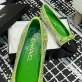 Women's Classic Ballet Flats in Green Multicolor Tweed with Black Satin Toe Cap |G02819