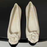 Women's Off-White Camellia Soft Lambskin or Cowhide Flat Ballet Flats |G45494