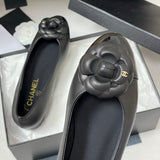 Women's Black Sheepskin and Patent Leather Camellia Flat Ballet Shoes| G02819
