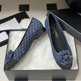 Women's Spring/Summer 2025 Collection Navy Blue and Dark Gray Diamond-Quilted Denim Ballet Flats |G26250